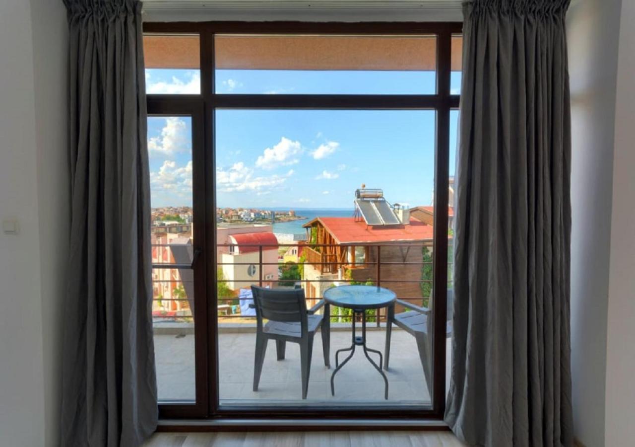Odyssey Hotel 3*