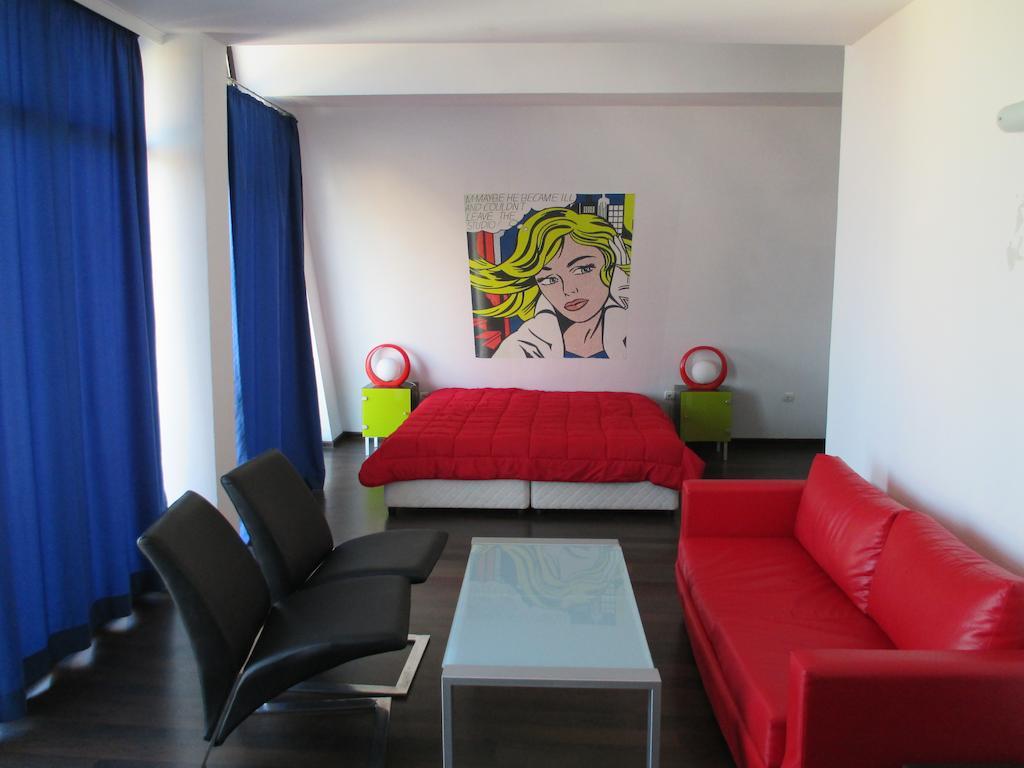 Odyssey Hotel 3*
